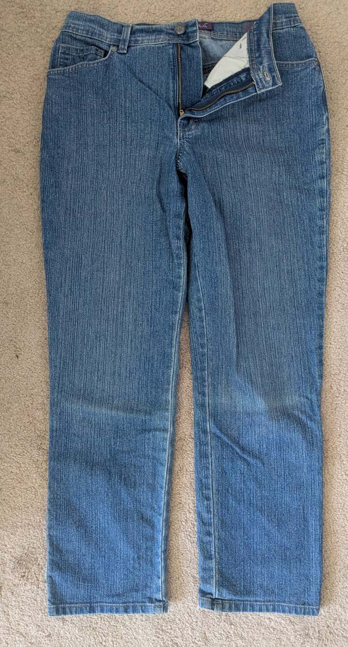 Gloria Vanderbilt Amanda Classic High-Rise Tapered Jeans